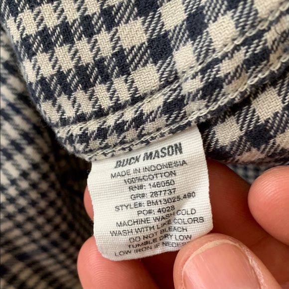 Buck Mason Black and White Houndstooth Button Down, Small - Picture 4 of 9